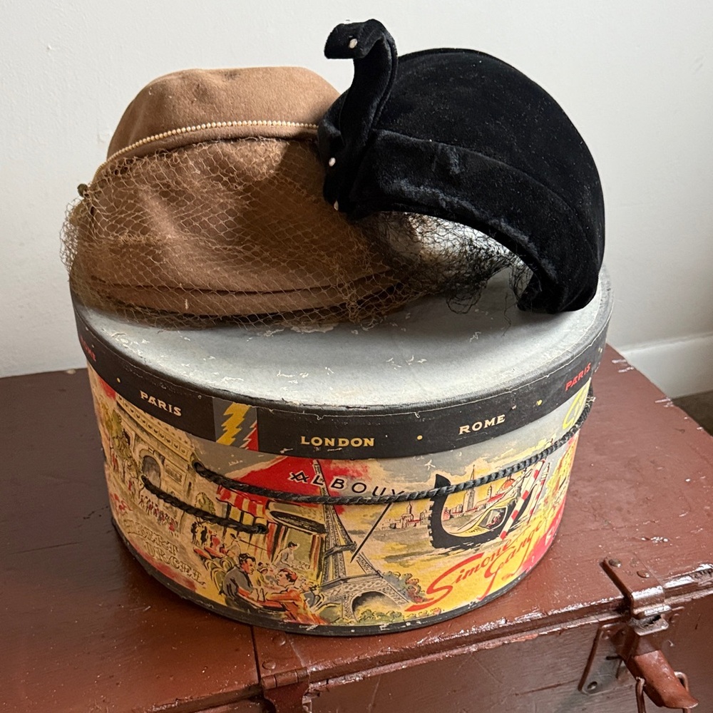 Vintage Hats With Box